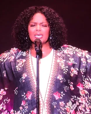 Cece Winans Milwaukee