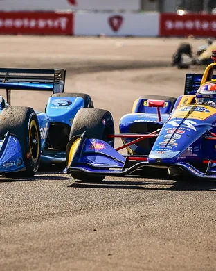 IndyCar Series: Hy-Vee Milwaukee Mile 250: Race 2 - Sunday Pass