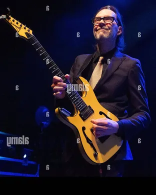 Paul Gilbert Mchenry