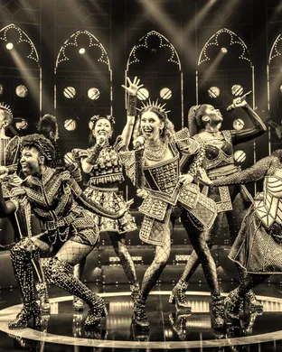 Six The Musical Milwaukee